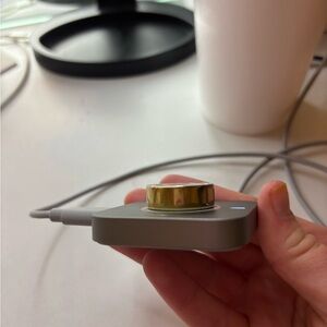 Gold Oura ring 4 - Size 8